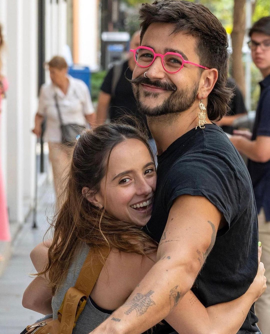 Camilo y Evaluna furiosos por la foto que se viralizó de su hija Índigo