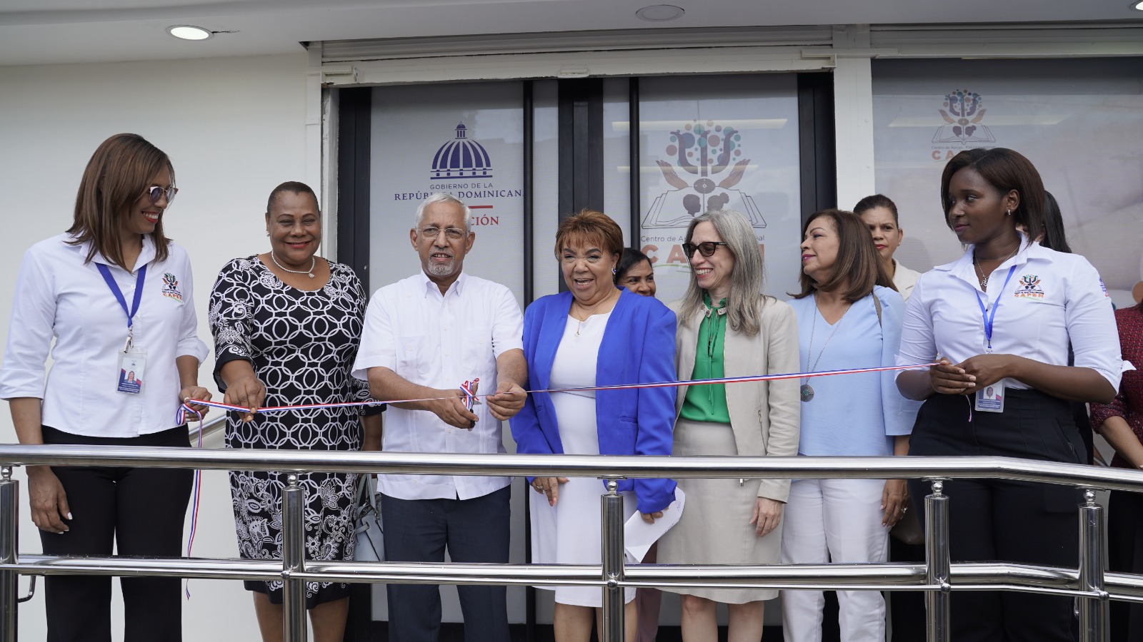 Minerd Inaugura Centro De Apoyo Psicoemocional