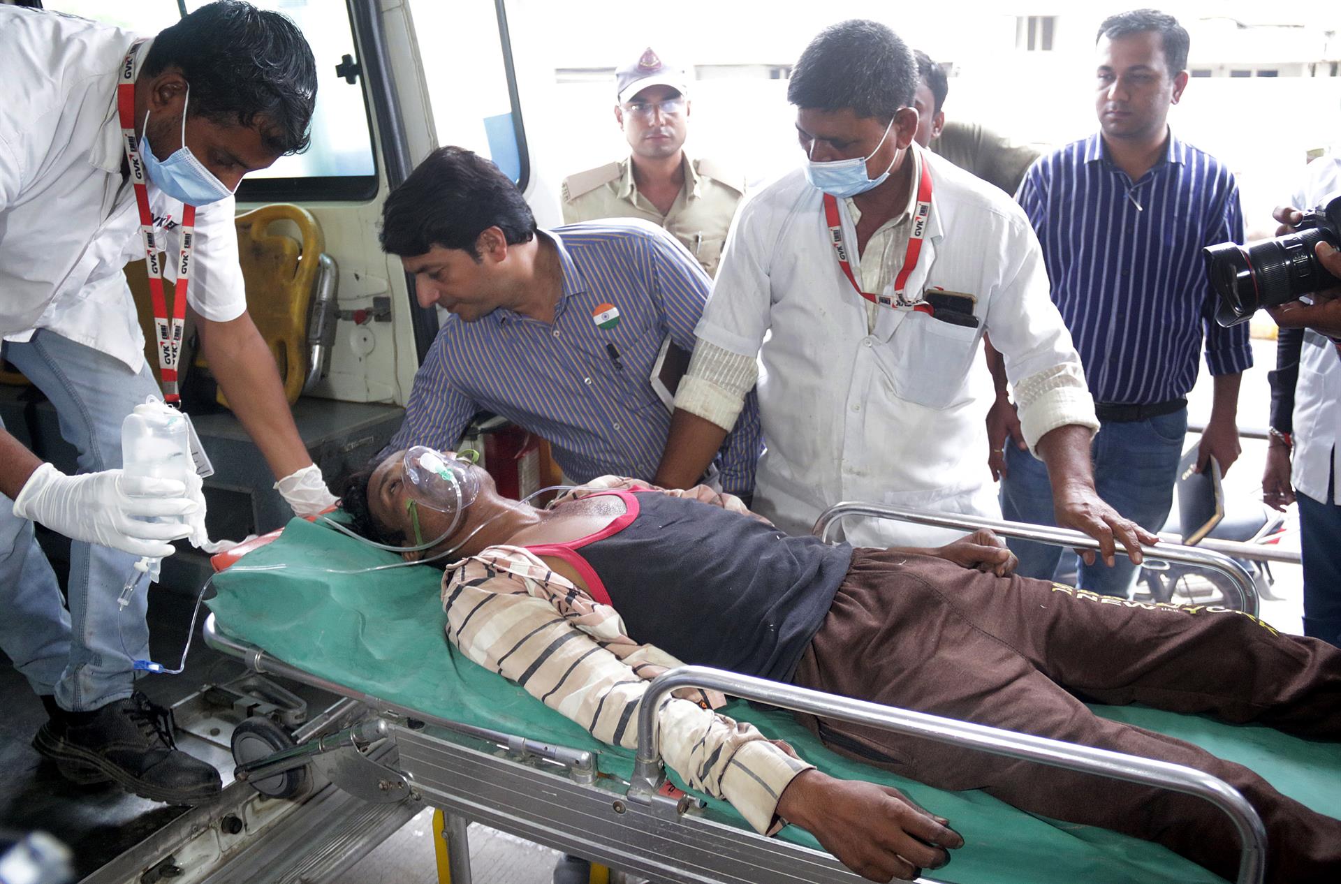 Al menos 40 muertos por consumo de alcohol adulterado en la India