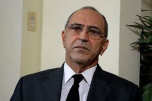 Economistas dicen RD debe reducir gasto y reorientar política de subsidio para combatir inflación  