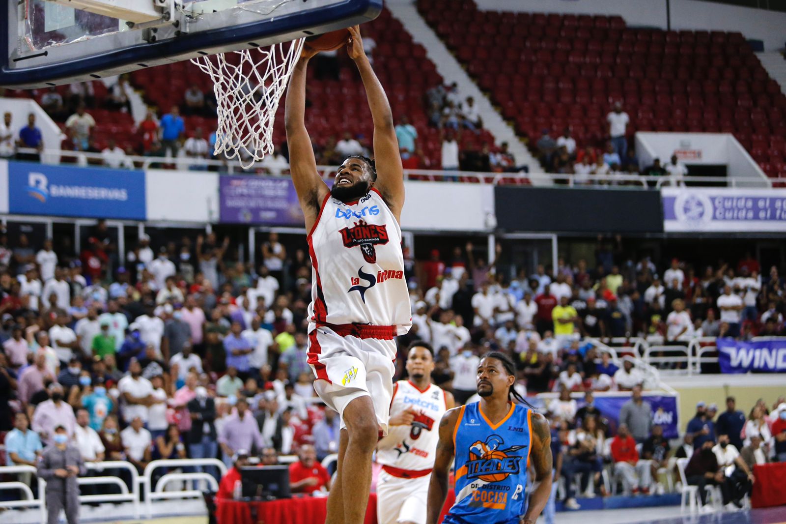L. J. Figueroa jugará con Leones de Santo Domingo en semifinales LNB