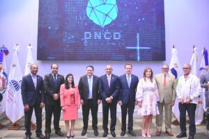 DNCD se moderniza: presenta aplicaciones para servicios digitales en línea