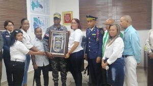 Organización derechos humanos reconoce al ex director Regional Este Policía Nacional en la Romana 