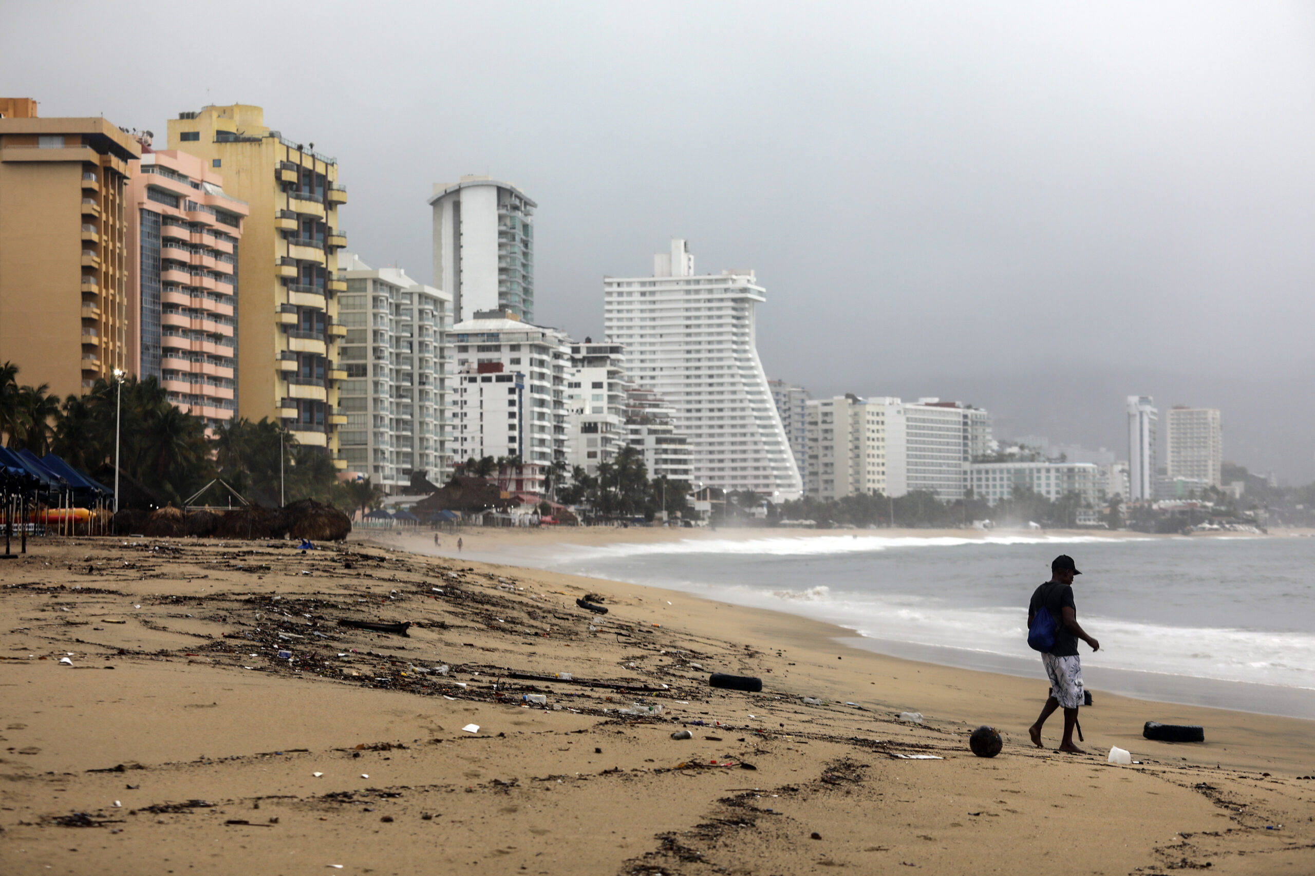 Se forma la tormenta tropical Frank en el Pacífico mexicano