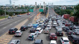 Obras Públicas inicia profunda reparación del puente Duarte   