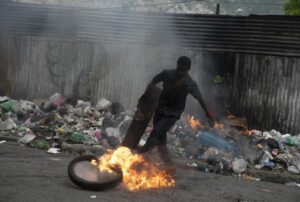 Se agudiza crisis en Haití: miles de haitianos exigen la renuncia de Ariel Henry 