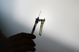 Gobierno de EE.UU. advierte sobre riesgos de plantas esterilizantes
