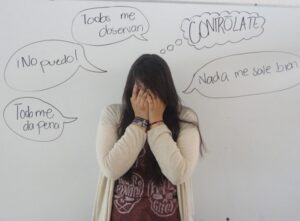Identificar los pensamientos negativos permite manejar el estrés