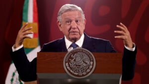 López Obrador promete denunciar a la ONU por incumplir la entrega de vacunas