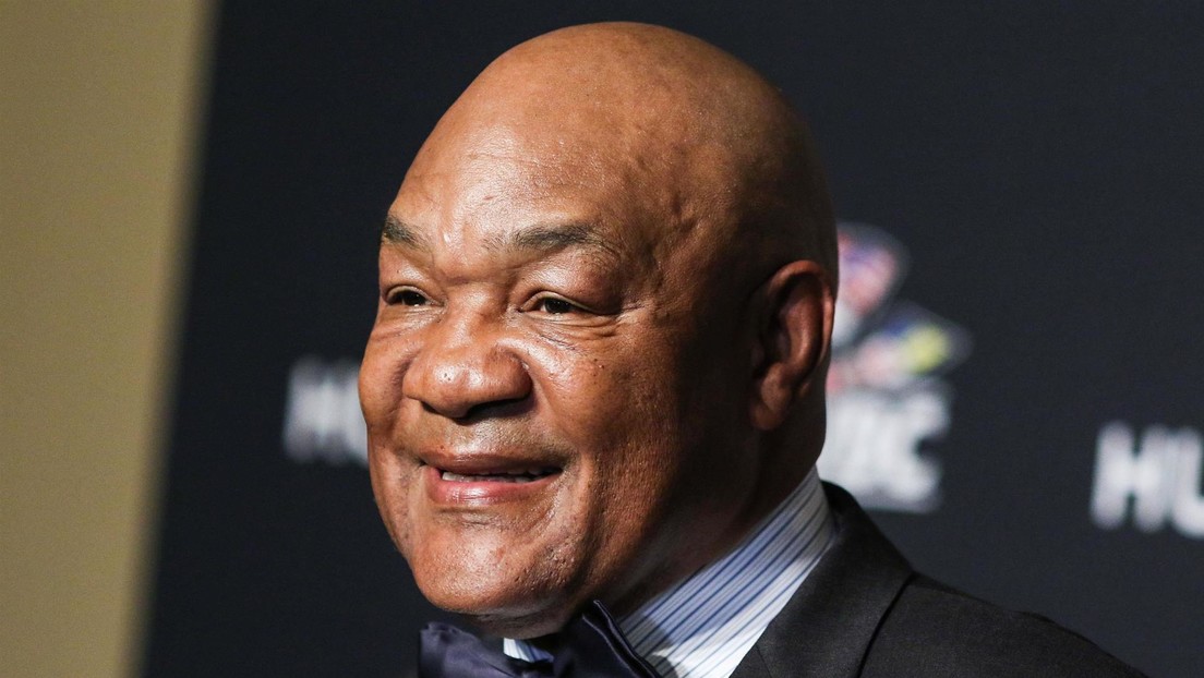 El ex boxeador George Foreman fue acusado de haber abusado sexualmente a dos mujeres menores de edad