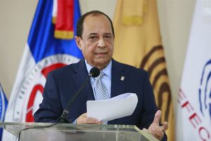 Afirma desempeño partidos políticos es imprescindible para el sistema de democracia 