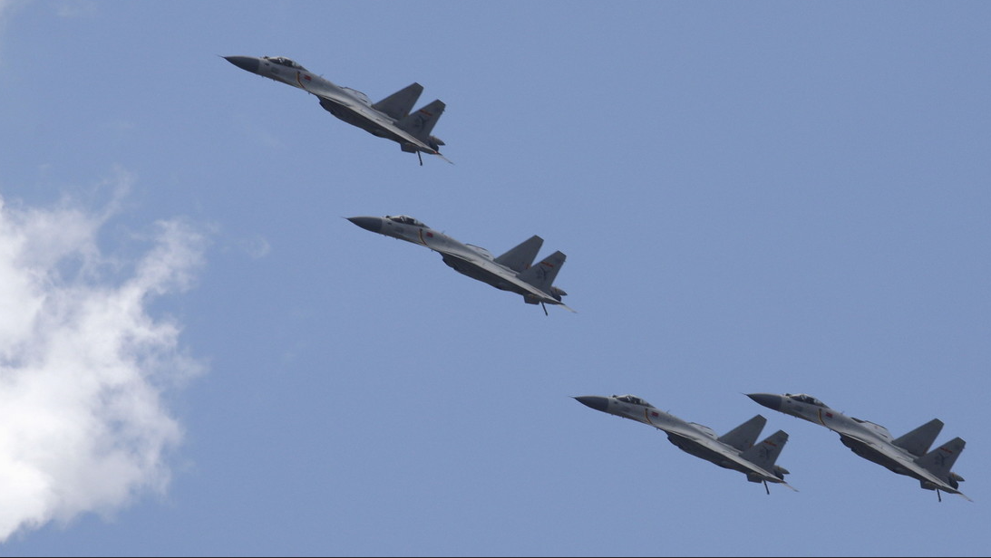 22 aviones militares chinos entran en la zona de defensa aérea de Taiwán