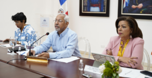 Ministro de Educación presenta al CNE su plan de gestión a favor del aprendizaje