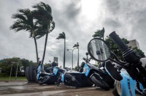 Compañía eléctrica de Florida lanza un dron que ayudará a la recuperación tras las tormentas