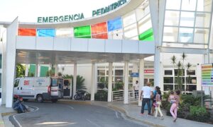 Denuncian negligencia del Hospital Infantil Arturo Grullón 