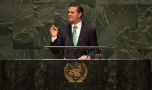Fiscalía de México investiga a expresidente Peña Nieto