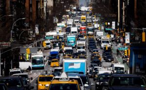 Nueva York encenderá los radares de velocidad las 24 horas del día
