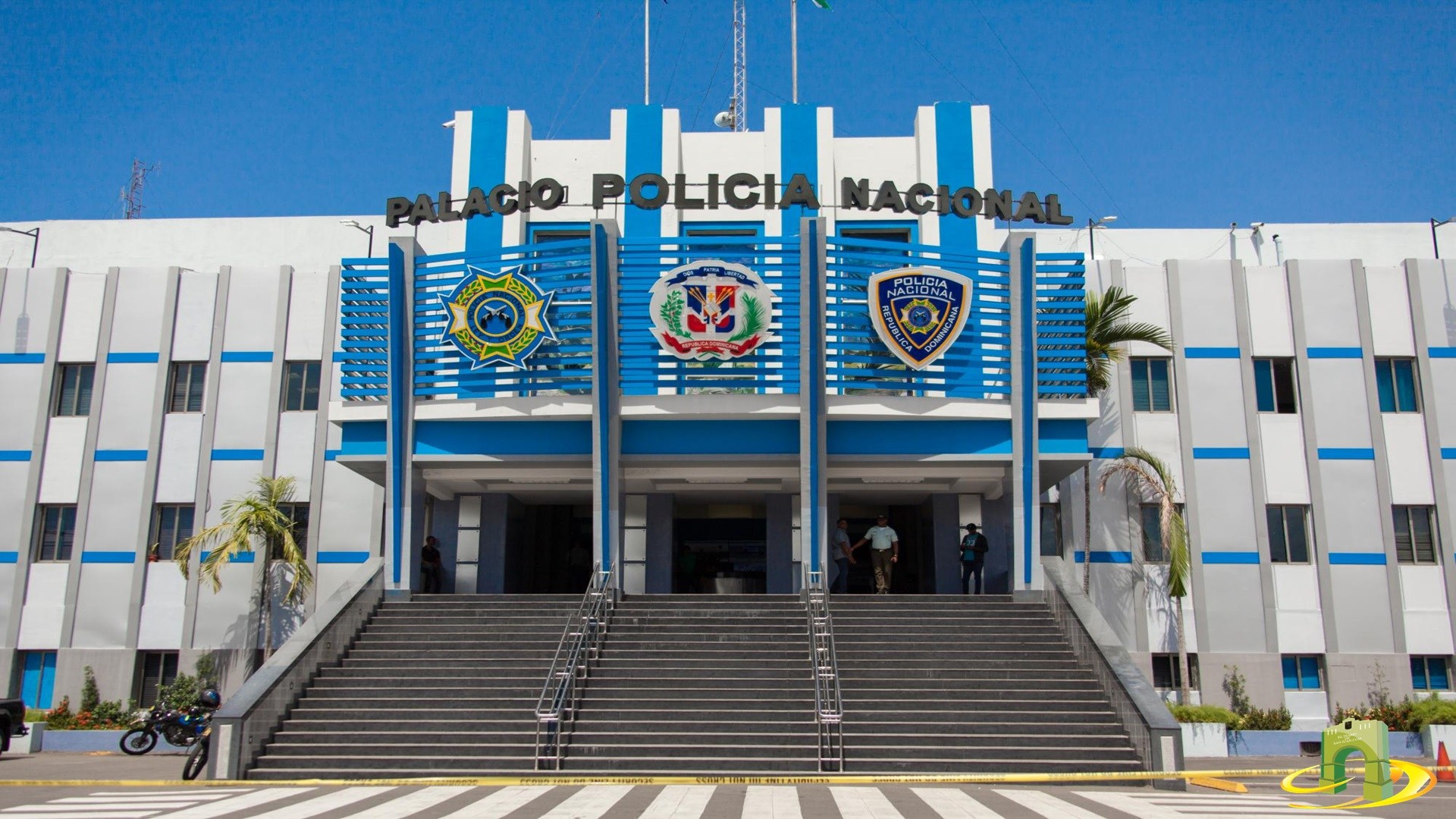 Policía apresó empleado de cafetería por robó de más de 300 mil pesos