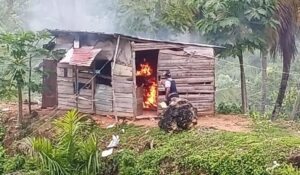 Policía Nacional de Samaná desmantela punto de droga en El Limón