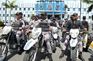 En el Ensanche la Fe,  los delincuentes evaden patrullaje para cometer fechorias