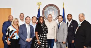 Senador por la provincia María Trinidad Sánchez Alexis Victoria se reúne con senadores de New York