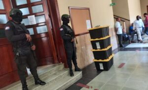 Aplazan conocimiento de medida de coerción a implicados en caso Cattleya 