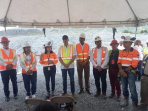 CORMIDOM avanza en un 75 por ciento uno de los túneles para rescate de mineros 