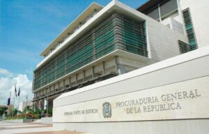 Poder Ejecutivo dispone extradición de tres personas a Estados Unidos 