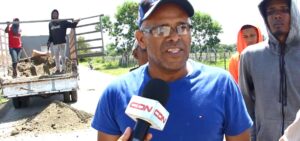 Productores agrícolas y ganaderos de San Juan piden arreglo de calle