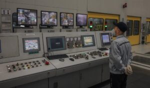 China dice que su manufactura repunta, pero medición privada apunta a bajada
