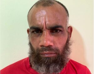 Agentes de la Policía apresan al ladrón Chuck Norrys en Nagua