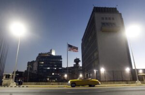EE.UU., México y Bahamas han devuelto más de 8 mil migrantes ilegales a Cuba en 2022