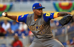El colombiano Julio Teherán se une a la rotación de los Toros del Este para esta temporada 