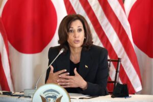 Kamala Harris acusa a China de 