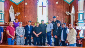 Ministro Paliza: “Ministerio Administrativo entregará los recursos para reconstrucción del techo Iglesia La Church