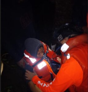 Defensa Civil busca hombre se habría lanzado a cañada Guajimía 