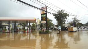 Aumentan a 72 los casos sospechosos de leptospirosis en Puerto Rico tras paso de Fiona