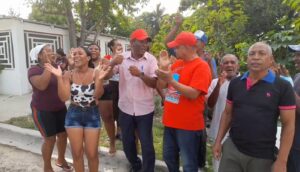 Comunitarios protestan en Villa Central en reclamo de  reivindicaciones

