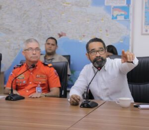 Defensa Civil se prepara ante posible paso de la tormenta Fiona por el país
