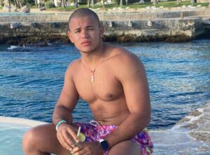 Hallan hombre ahorcado en Zona Colonial 