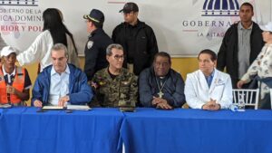 Ministerio de Salud Instala centros móviles en Basílica de Higüey para servicios de salud a personas afectadas por Fiona