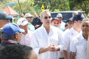 Abinader reitera en Sabana de la Mar que serán reparadas las viviendas afectadas por Fiona