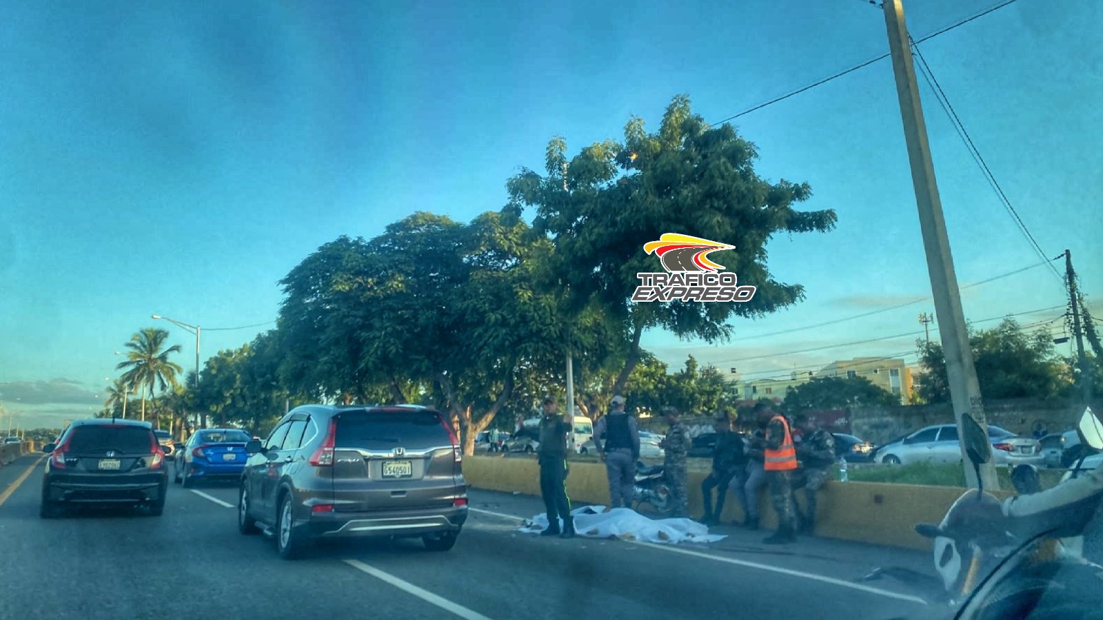 Muere una persona en accidente autopista Las Américas