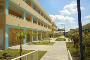 Escuelas afectadas por Fiona no podrán iniciar el nuevo año escolar