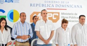 Gobierno inicia plan construcción de aceras y contenes en Distrito Nacional