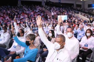 PRM se lanzará a buscar un millón 300 mil  nuevos miembros camino a reelección Abinader