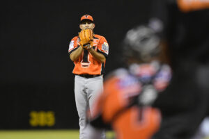Toros anuncian regreso de Paolo Espino para próxima temporada
