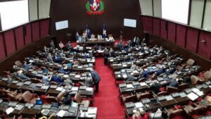 Diputados ven delincuentes están mejor armados que la PN en Villa Mella 