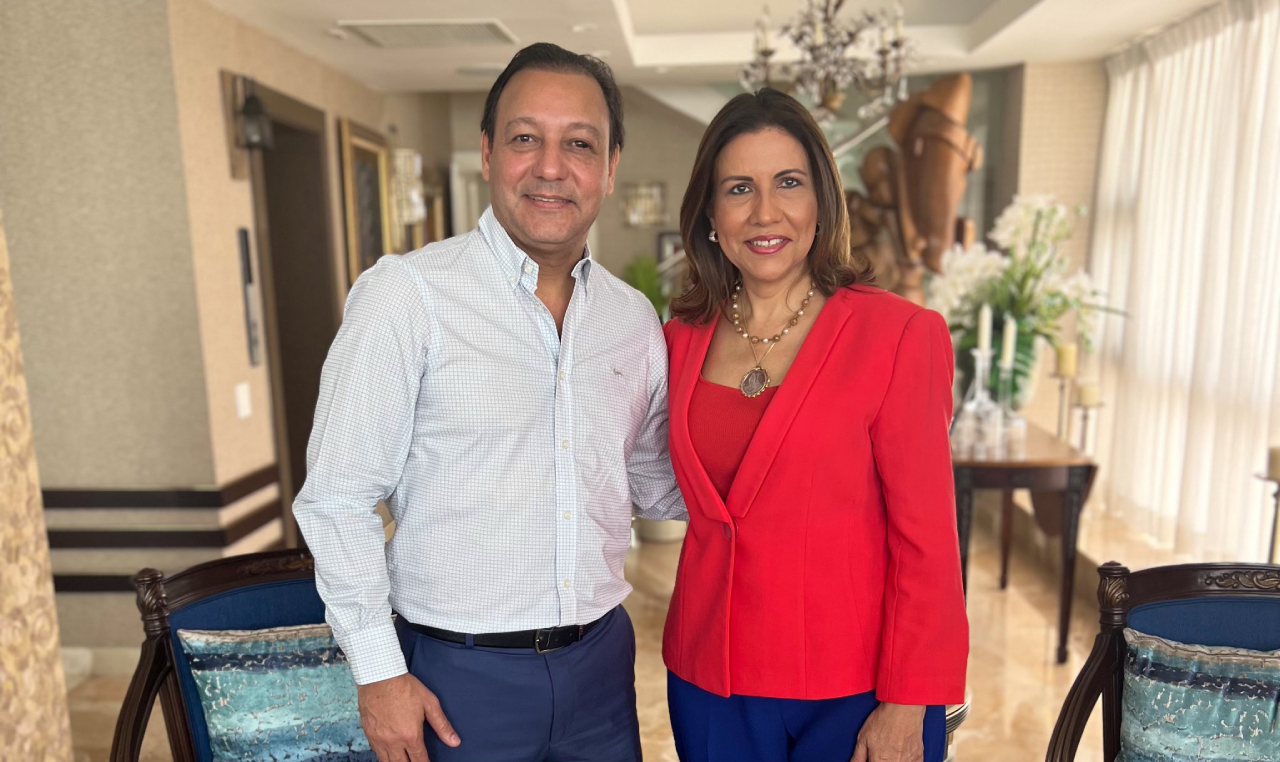 Margarita y Abel se reúnen por primera vez tras comicios del PLD
