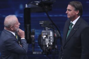 Bolsonaro y Lula se miden en su último cara a cara antes de las elecciones